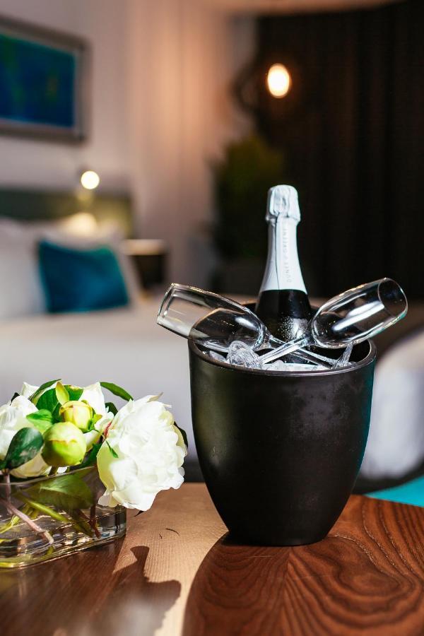 Eatons Hill Hotel Brisbane Luaran gambar